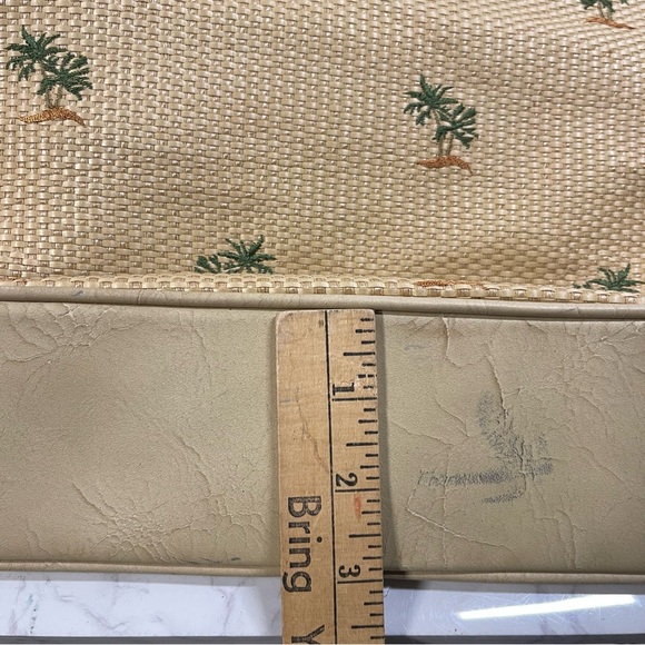 Sunny Hawaii Palm Tree pattern woven handbag - Picture 6 of 8